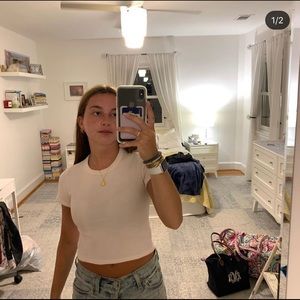 Brandy Melville shirt